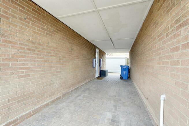 Carport.jpeg