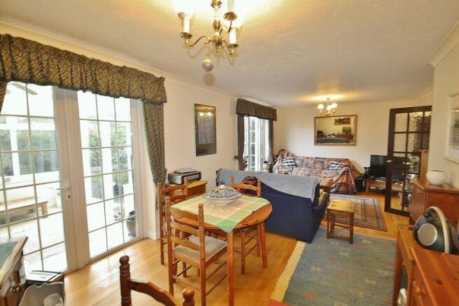 Living/Dining ...