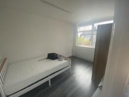 70, Kelso Gardens, Woodhouse, Leeds LS2 9PS