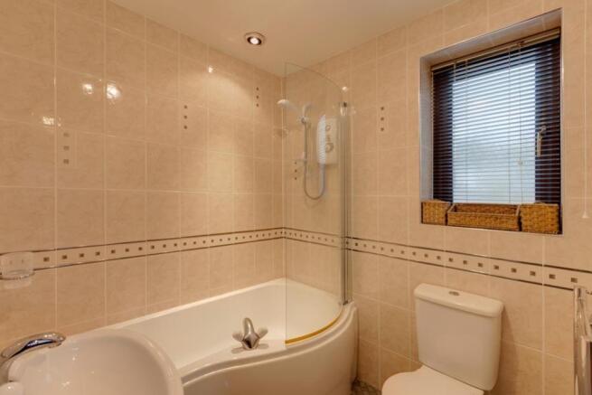 Master En-Suite