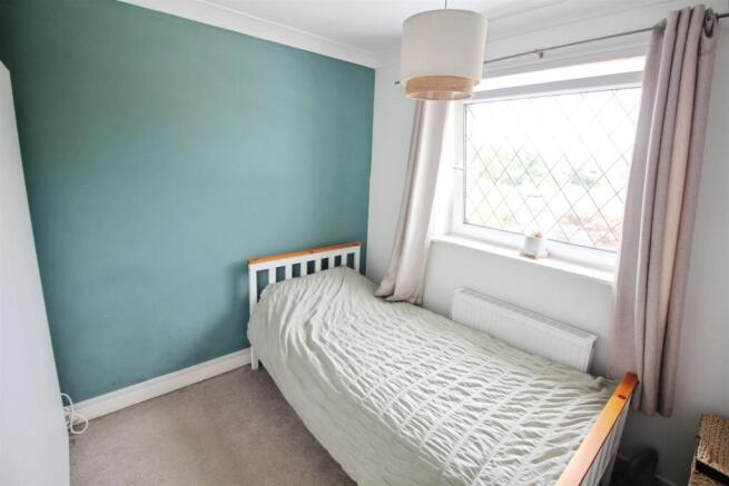 3 bed Semi-Detached for sale Image 11
