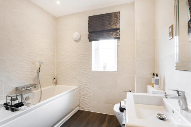 Berrington_bathroom