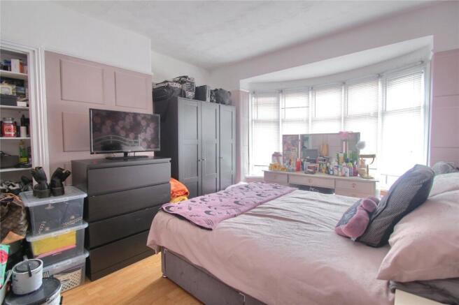 3 bed Terraced for sale Image 8