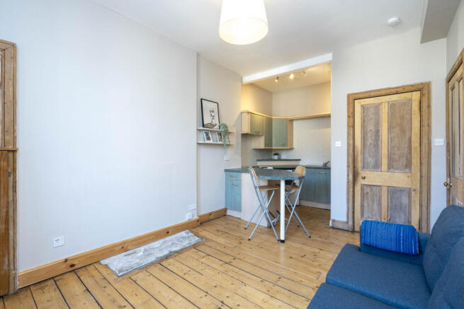 17 2F2 Stewart Terrace Edinburgh EH11 1UW (1)