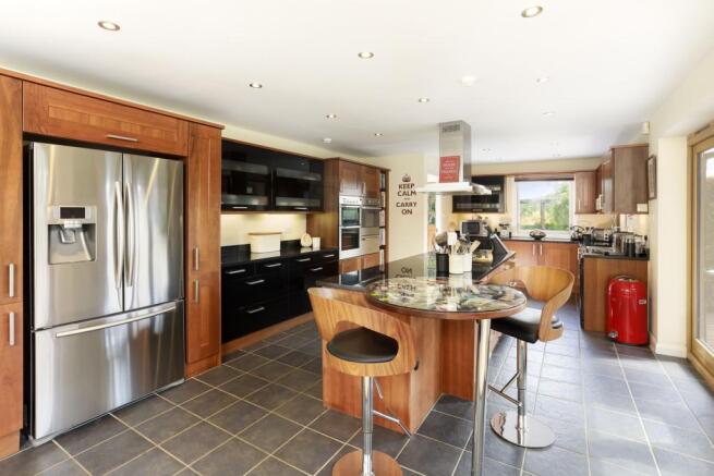 Kitchen/Breakfast Ro