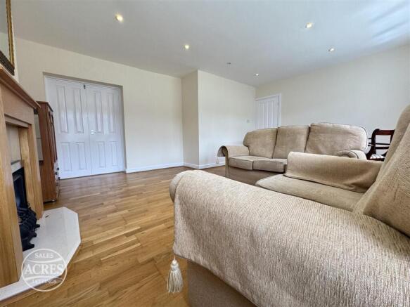 Newton Close, Great Barr, Birmingham photo 5