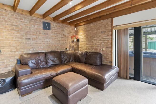 Lounge Area.jpg