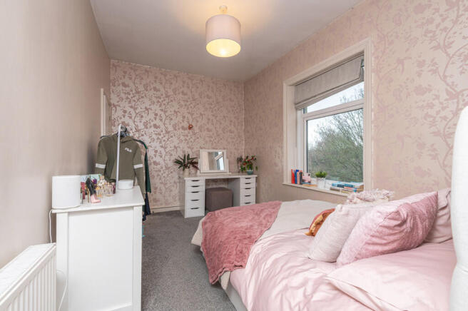 2 bed Terraced for sale Image 8