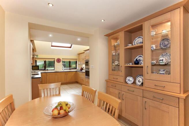 Kitchen / Breakfast 