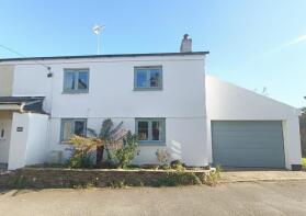 10, Old Road, Plymouth PL8 2BS