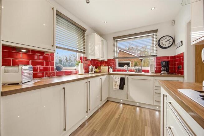 59_LARKFIELD_RD_LENZIE_021.JPG