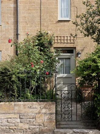 middlecottage_03.jpg