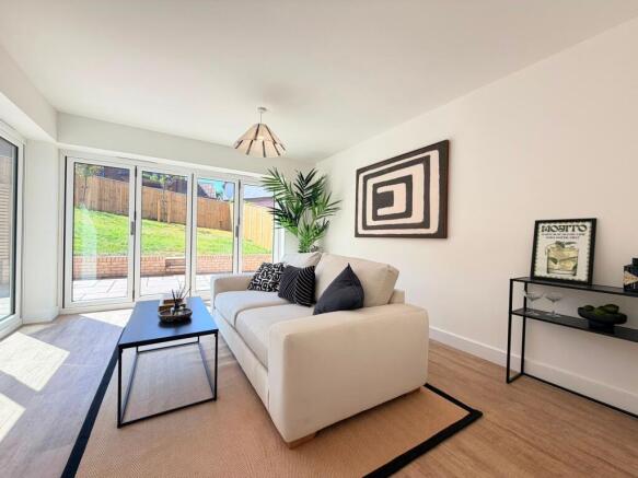 4 bed Detached for sale Image 5