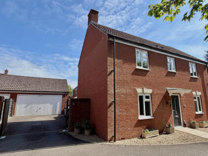 Cossor Road, Pewsey, SN9 5HX