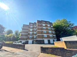 Flat 9, Summer Court, Wellcombe Crescent, Eastbourne BN20 7XW