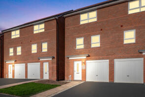 12a, Hillcrest Road, Nuneaton CV10 9HB