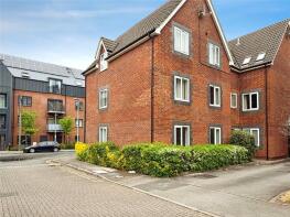 1, Stratheden Place, Reading RG1 7BH