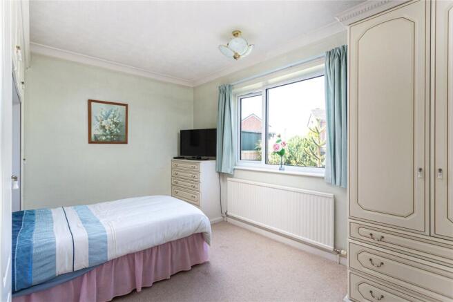 3 bed Bungalow for sale Image 11
