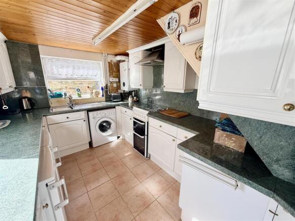 For Sale by Aspire Residential | London Street