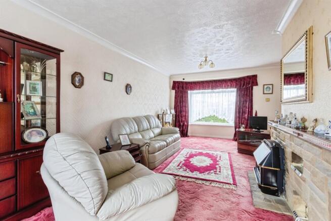 3 bed Semi-Detached for sale Image 5