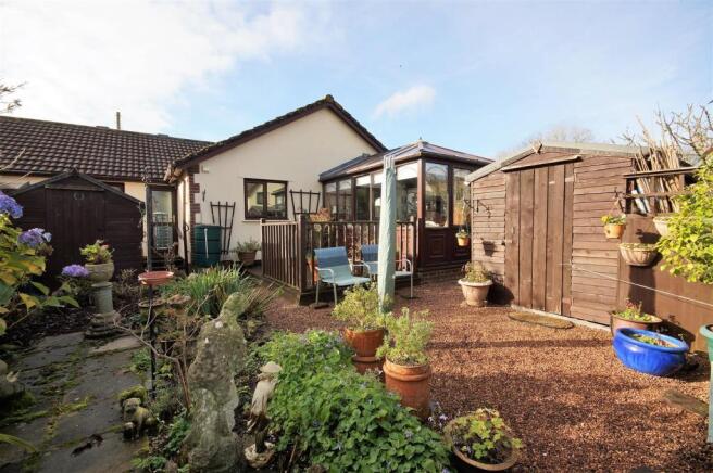 back garden3.JPG