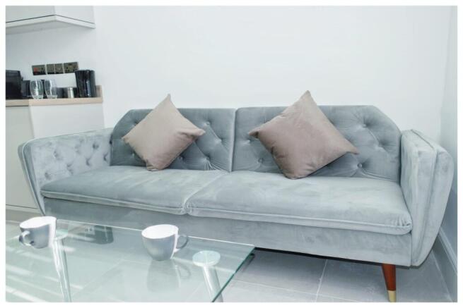 1 bed Apartment to rent Image 5