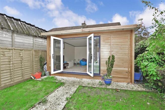 Workshop/Outbuildings