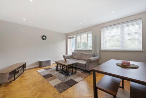 Tewkesbury Close, London, N15 6SJ