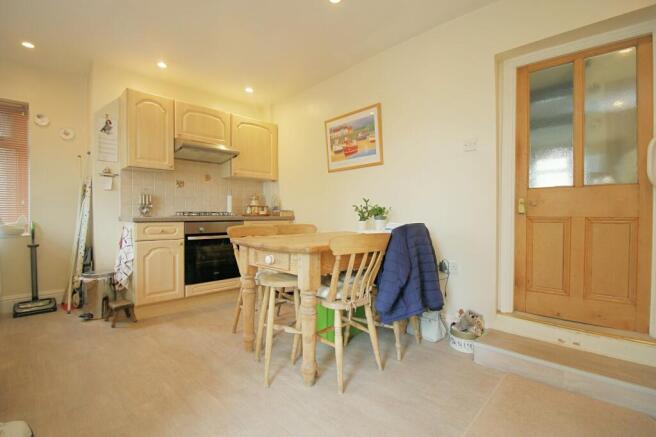 2 bed Terraced for sale Image 6