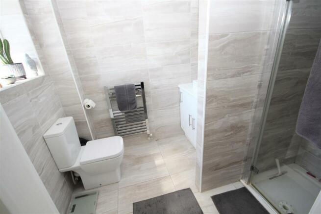 en suite.jpg
