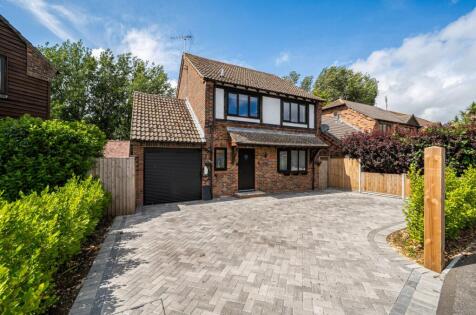 Bramley Gardens, Bersted, PO22