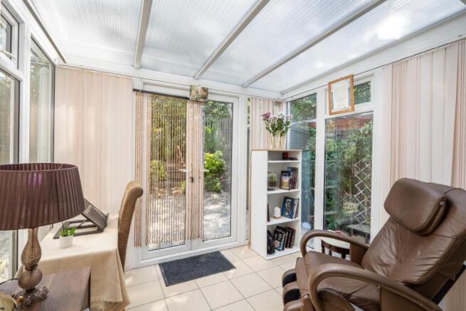 3 bed Terraced for sale Image 9