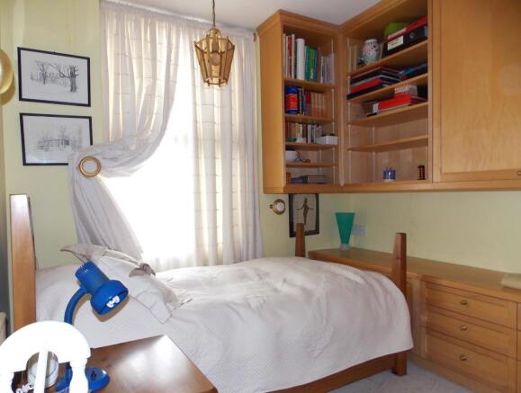 Photo 8