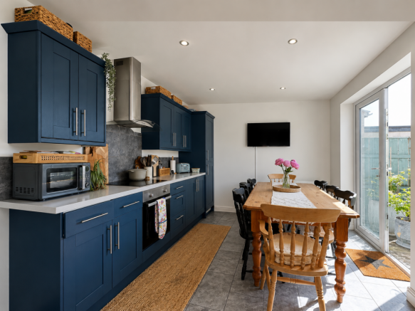 3 bed Semi-Detached for sale Image 4