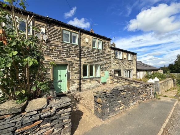 3 bed Cottage for sale in huddersfield