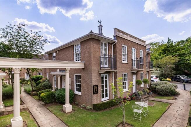 13 Theydon Bower, Epping C (25).jpg