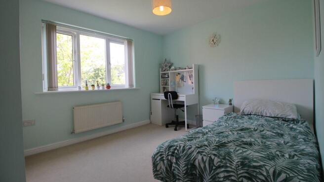 Bedroom 2 (Double)