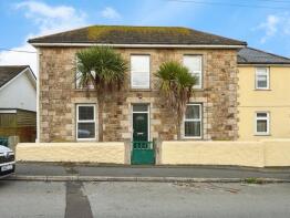 Flat 3, 77, Queensway, Hayle TR27 4NL