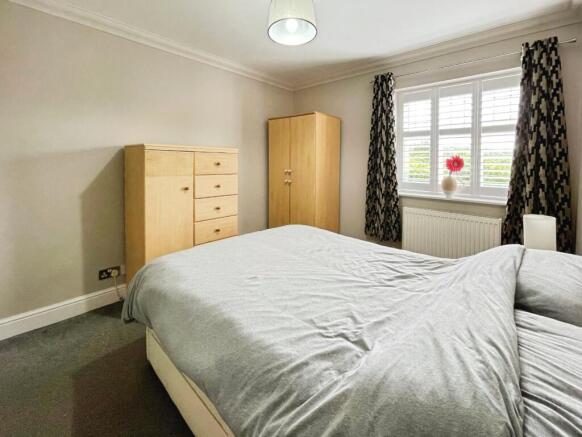 2 bed Ground Flat for sale Image 6