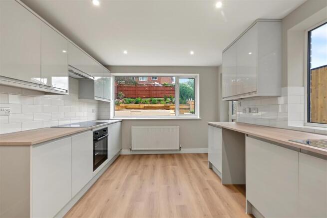 Kitchen (1).jpeg