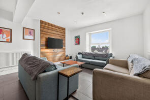 16, Bay View Crescent, Brynmill, Swansea SA1 4LP