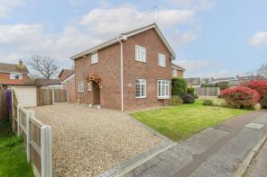 14, Thistledown, Lowestoft NR33 8SN