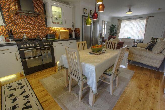 Kitchen/Diner/Family Room