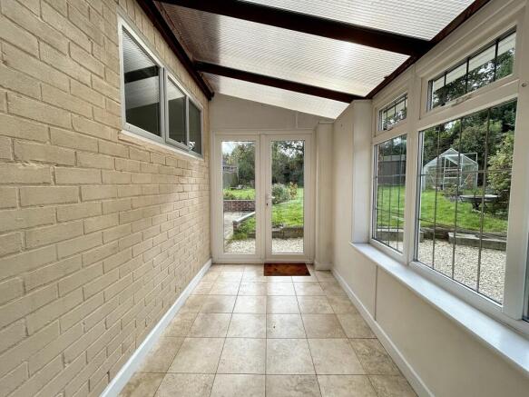 GARDEN ROOM