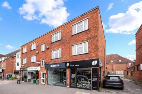 High Street, Banstead