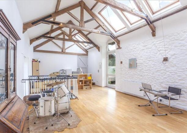 Studio/Office