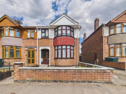 Silverdale Close, Aldermans Green, Coventry *Vacant Property*