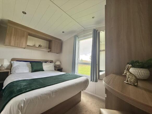 3 bed Caravan for sale Image 9