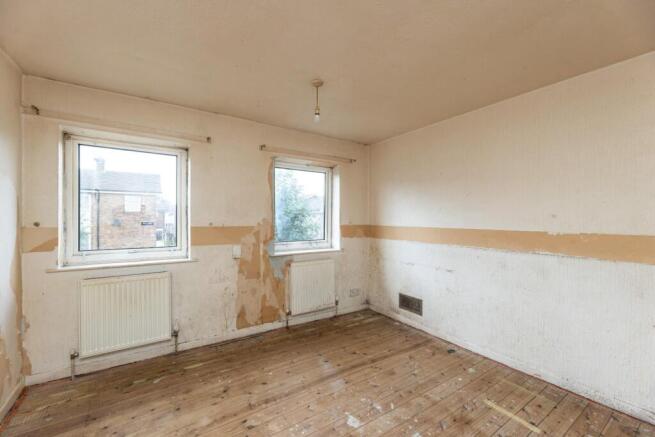 3 bed Semi-Detached for sale Image 11