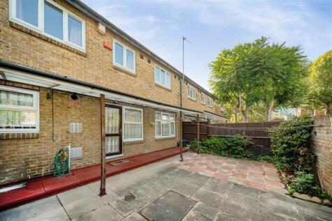 Plimsoll Close, Canary Wharf